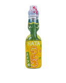Hata Ramune flesje met ananas smaak en vrolijk Japans design

