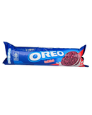Verpakking van Oreo Red Velvet koekjes met romige vulling en blauwe achtergrond

