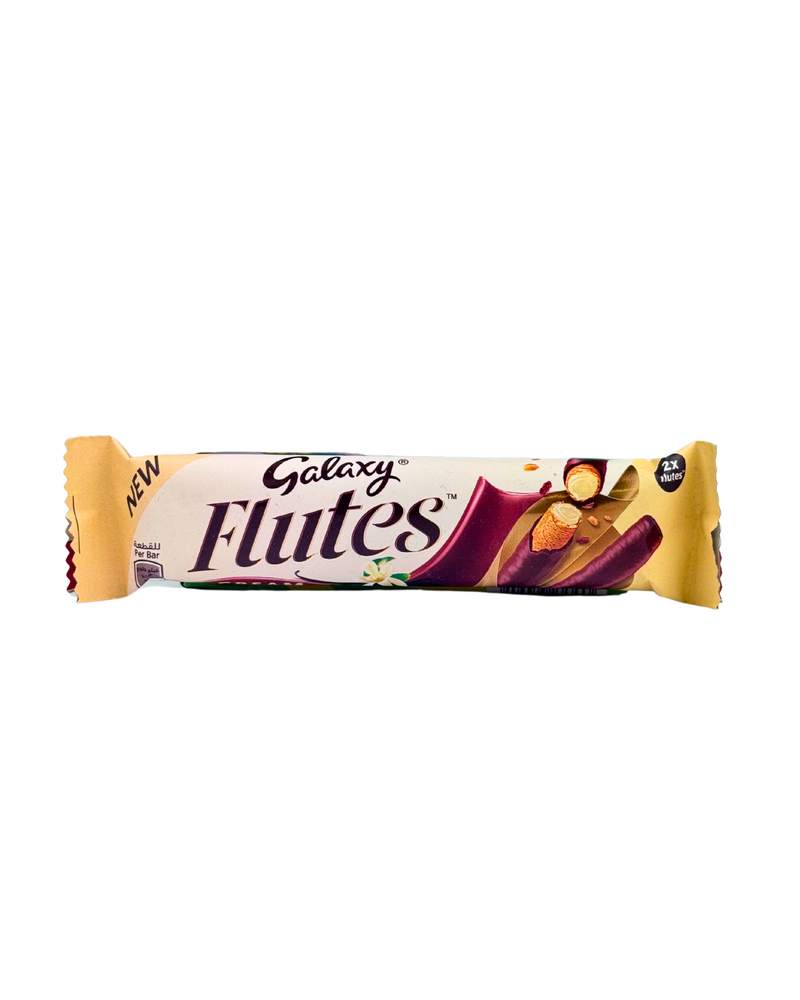Luxe ogende verpakking van Galaxy Flutes met twee chocoladerepen en een romige vulling