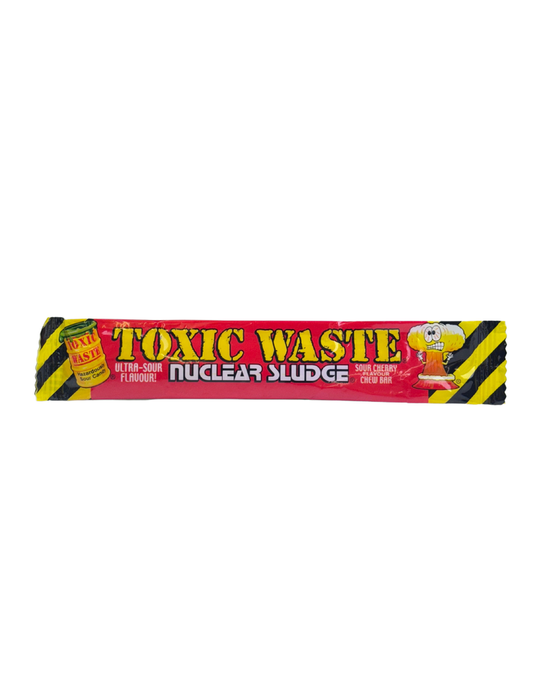 Felrode verpakking met waarschuwingsstijl en cartoon, flavour: sour cherry chew bar
