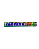  Een verpakking van Mentos Chewy Dragee met de tekst "14 flavours" en een houdbaarheidsdatum.