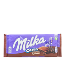 Milka chocoladereep met Oreo en brownie vulling op bruine verpakking

