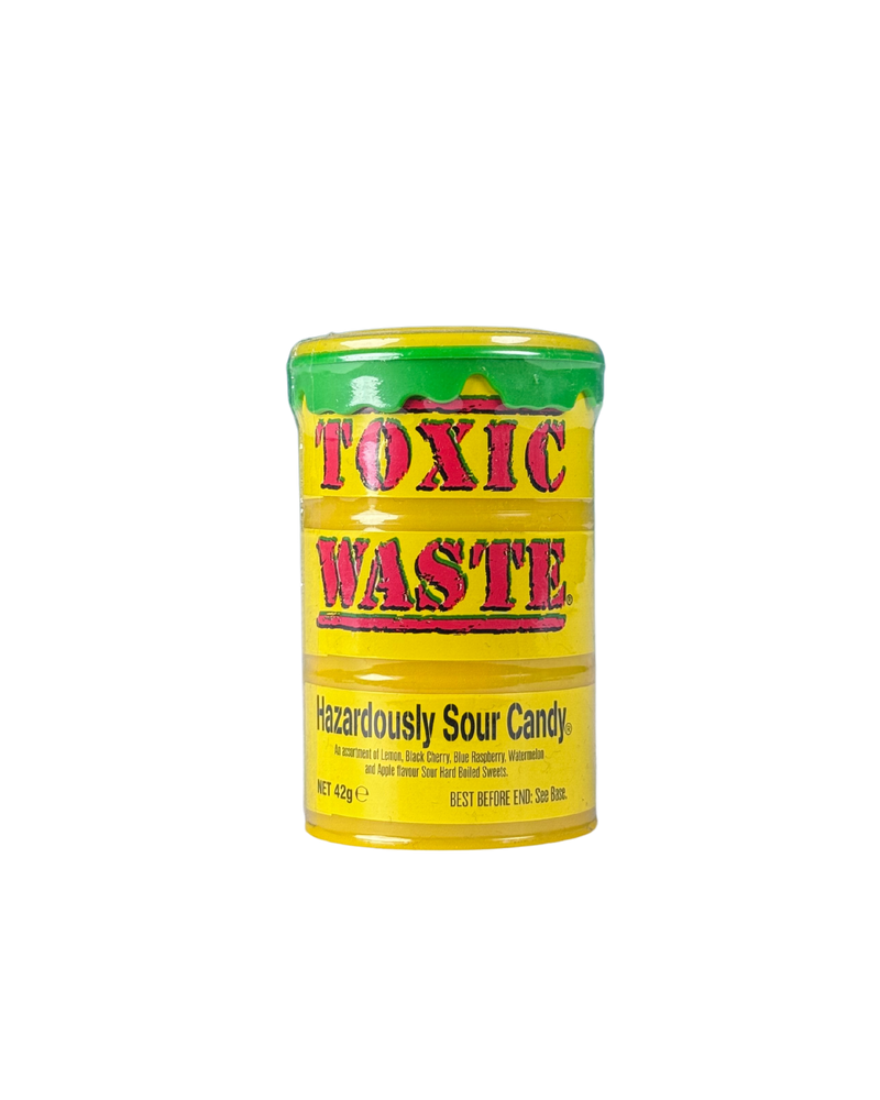 Gele ton met Toxic Waste Hazardously Sour Candy label